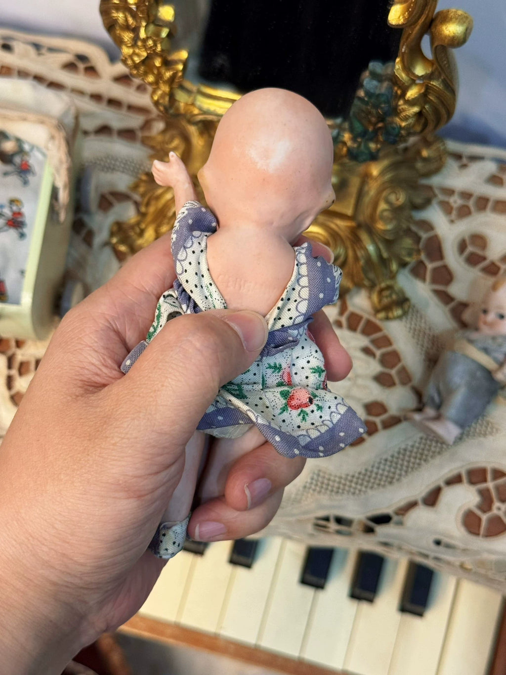 031026-toy-4 Kewpie German antique all-ceramic cherub