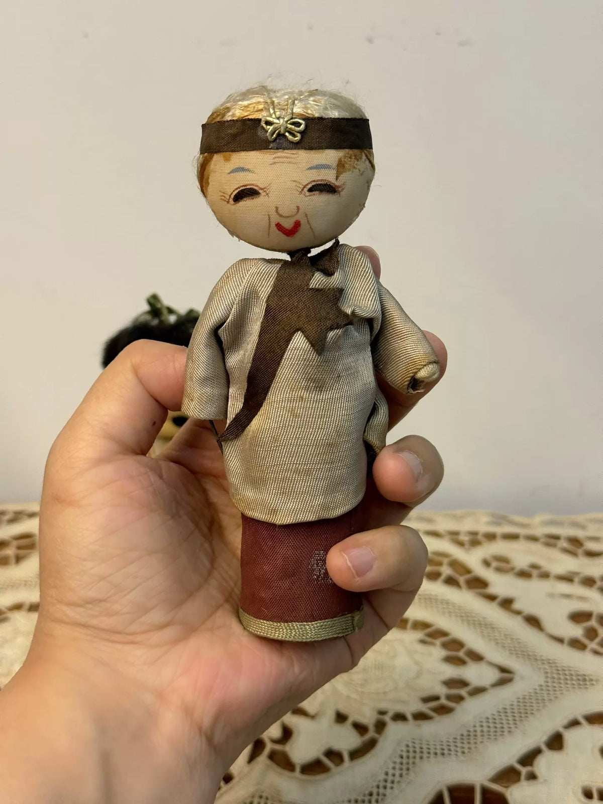 300926-toy-25 Showa Period Dolls
