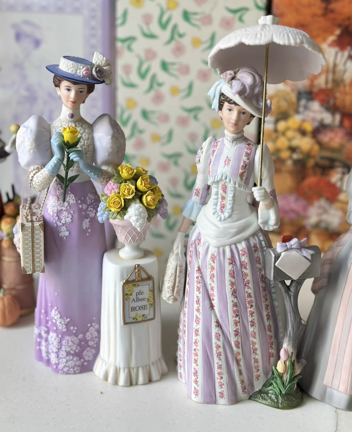 040926-doll-65 Avon Women's Porcelain Puppet Western Antique Women's Boudoir Vintage Ornaments
