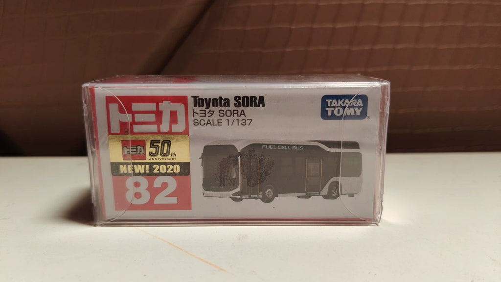 150926-toy-61 Tomica out of print red and white box new car sticker 82 Toyota bus Toyota Sora