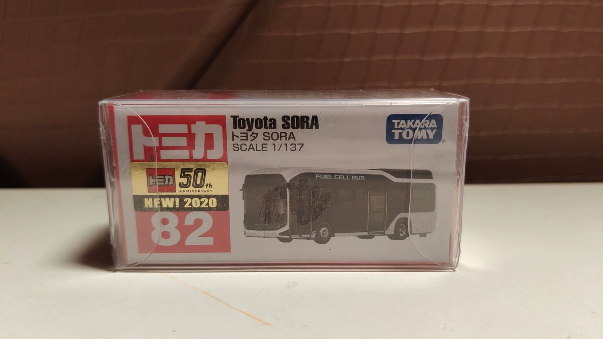 150926-toy-61 Tomica out of print red and white box new car sticker 82 Toyota bus Toyota Sora
