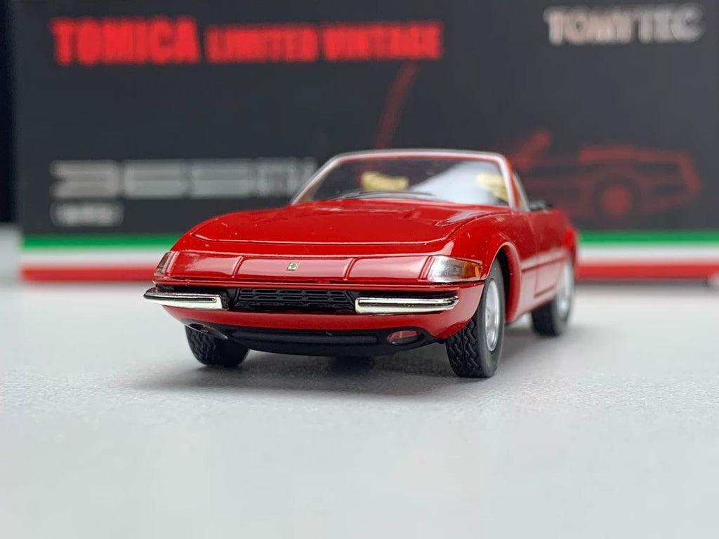 260926-toy-79 Tomica Limited Vintage TLV Ferrari 365GTS4
