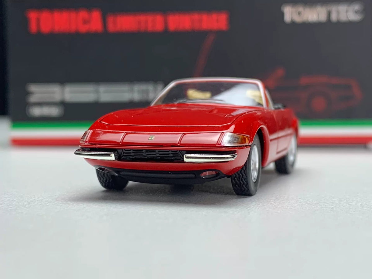 260926-toy-79 Tomica Limited Vintage TLV Ferrari 365GTS4
