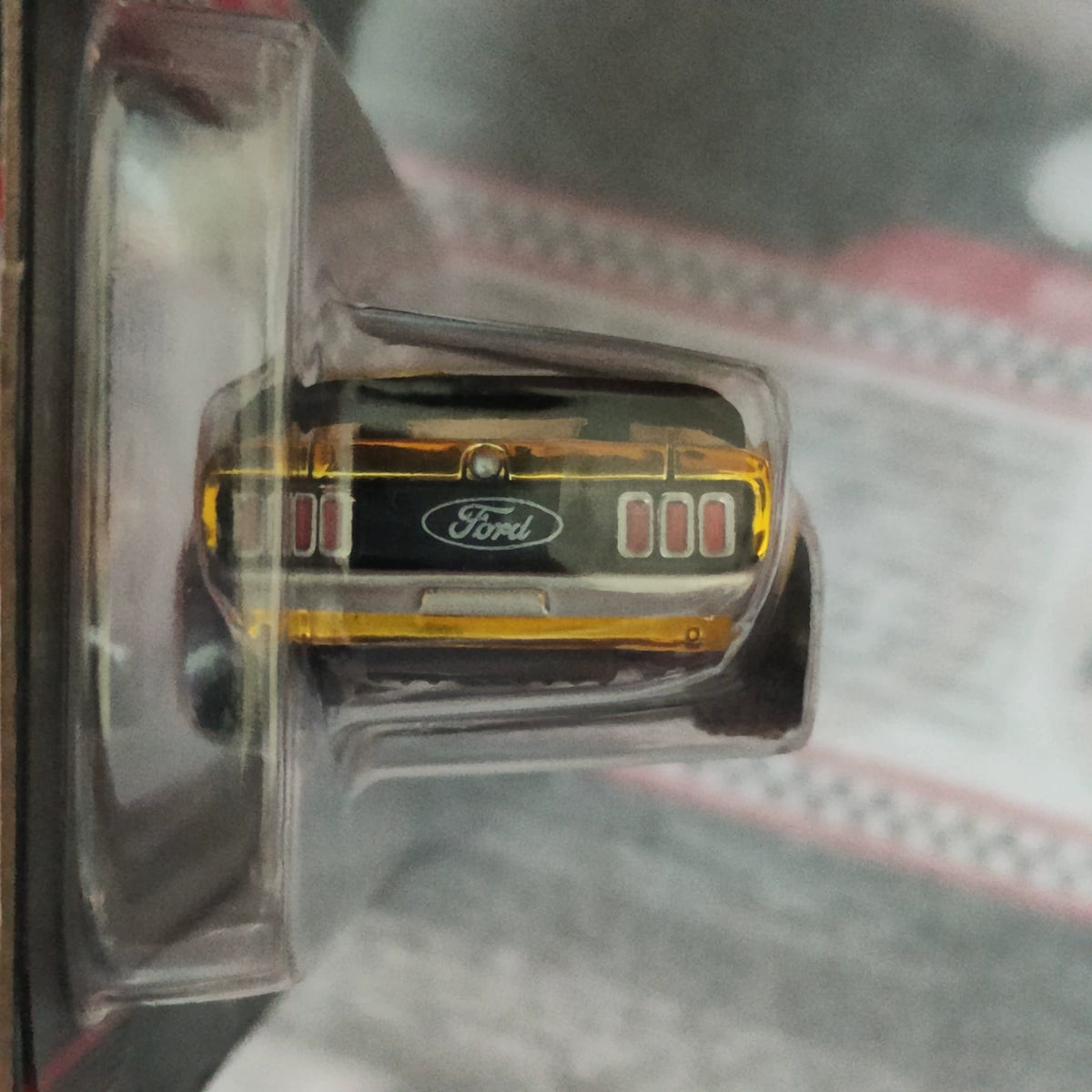 300926-toy-37 Hot Wheels RLC Ford Mustang BOSS302 1/64 Electroplated Gold