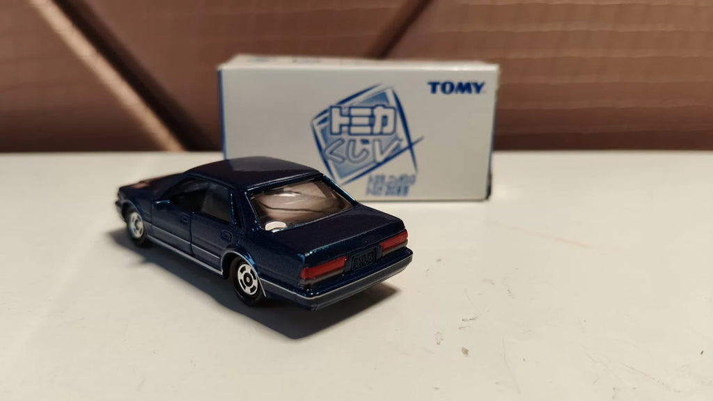 150926-toy-59 Tomeca Tomy raffle 5 exhibition limited edition Note No. 13 Nissan Cedric Nissan Cedric 4 Door H.T