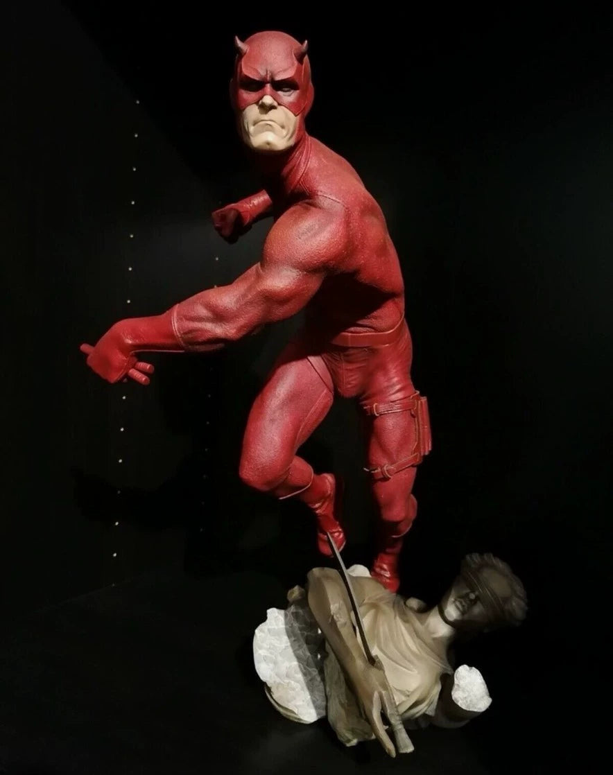 101026-toy-29 Marvel Sideshow Daredevil 1/4 Statue Reprint Guaranteed New