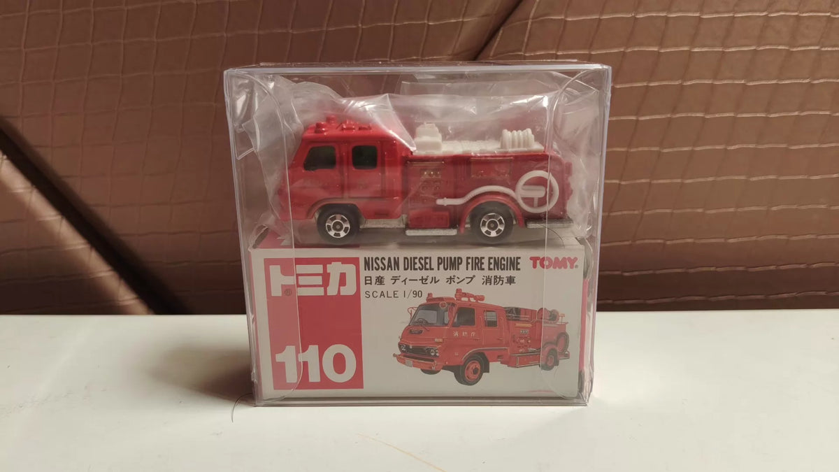 150926-toy-128 TOMICA 110 NISSAN DIESEL PUMP FIRE ENGINE