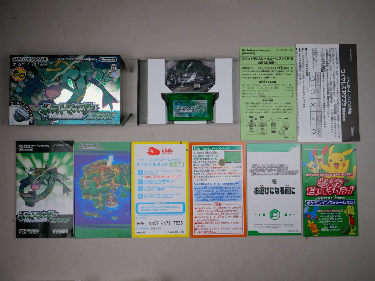 GBA game, Pokemon, five-piece collection of rubies, sapphires, emeralds and fiery red, leafy green. The color is as shown in the picture, the original medieval cassette, the box is full, the overall state is good, the contents are complete, the is normal