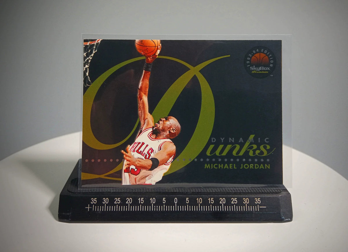 121026-toy-8 Lao Card SkyBox Premium Michael Jordan God of Basketball Large Scale B 1994