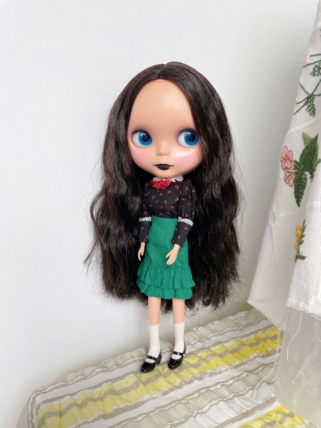 081026-toy-4 Blythe makeover bl dash barco parco mondrian hollywood doll cloth ebl cherry