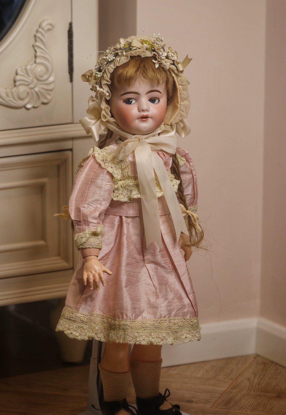 031026-toy-30 Fawa sfbj French antique ceramic doll
