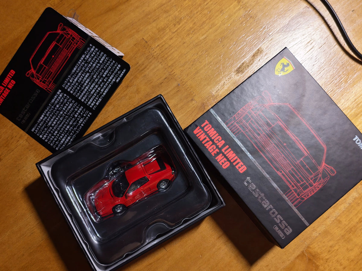 260926-toy-3 Tomica Limited Vintage Tomytec Neo Ferrari Testarossa Model Car
