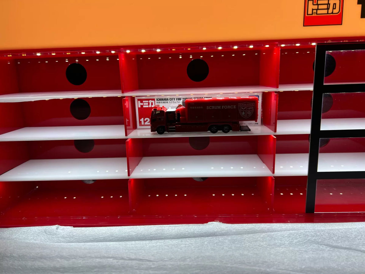 260926-toy-1 Tomica Domeka car model display cabinet specially placed long box