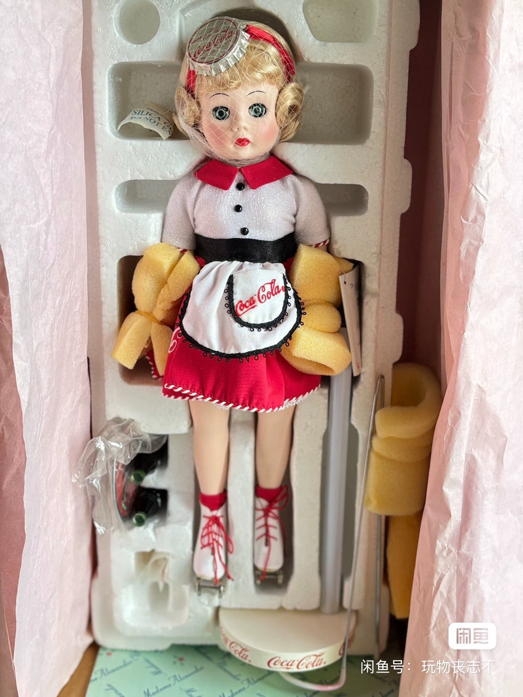 260926-toy-63 Coca-Cola full ceramic porcelain doll madame Alexander