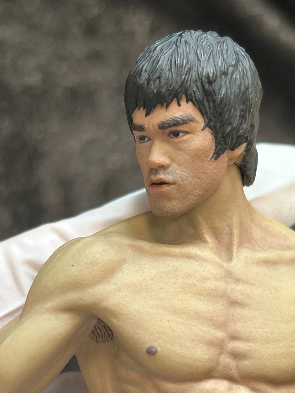 071026-toy-16 Out of print 1/12 Bruce Lee stormtoys figurine without box No Box