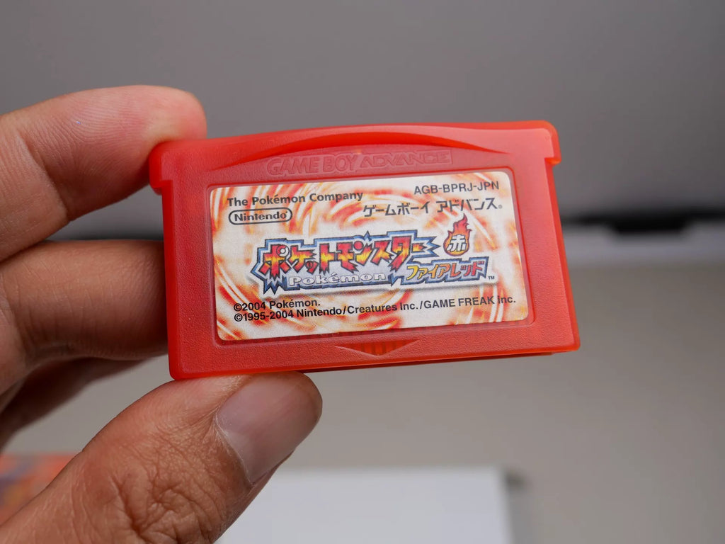 120926-toy-11 GBA game, Pokemon, Fire Red, original genuine, color as pictured, reprint box said full, good state, cartridge chip memory, normal function, free shipping transparent protection box.