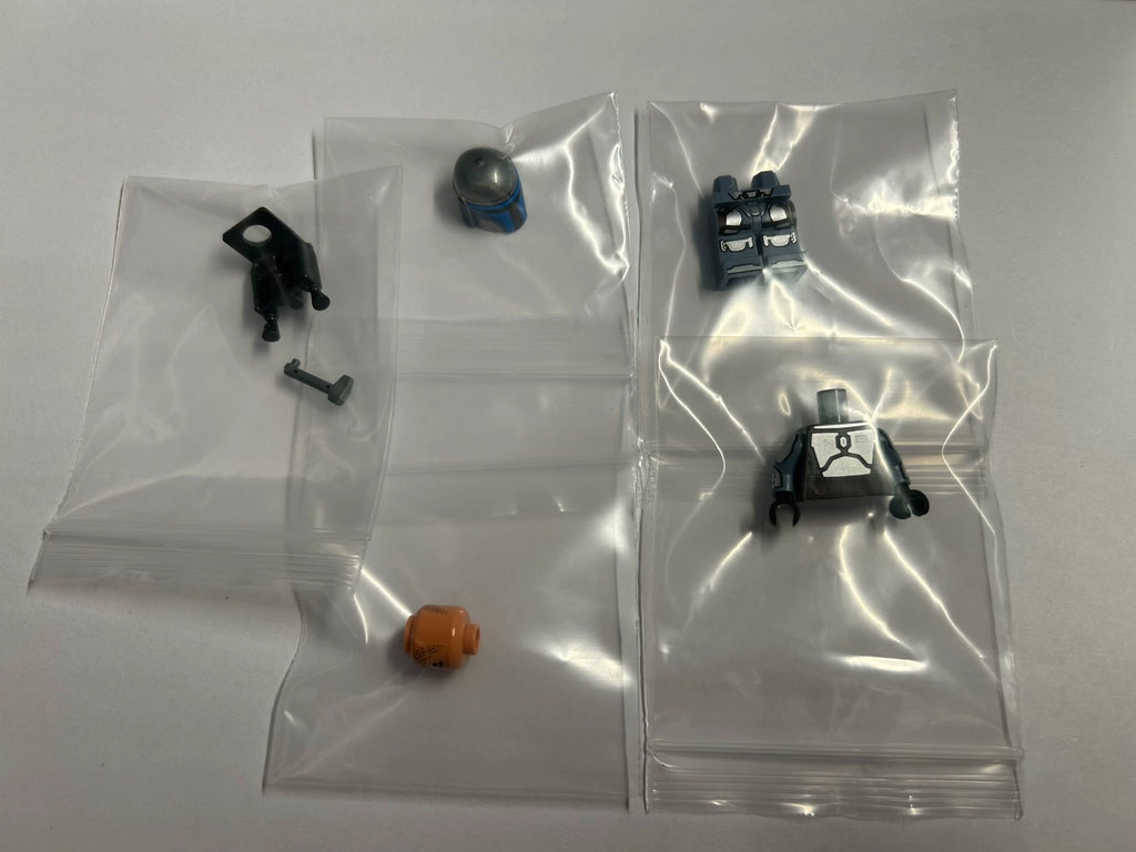 031026-toy-19 LEGO Star Wars series 75409 UCS Jango Fett Spitfire-class starship exclusiv
