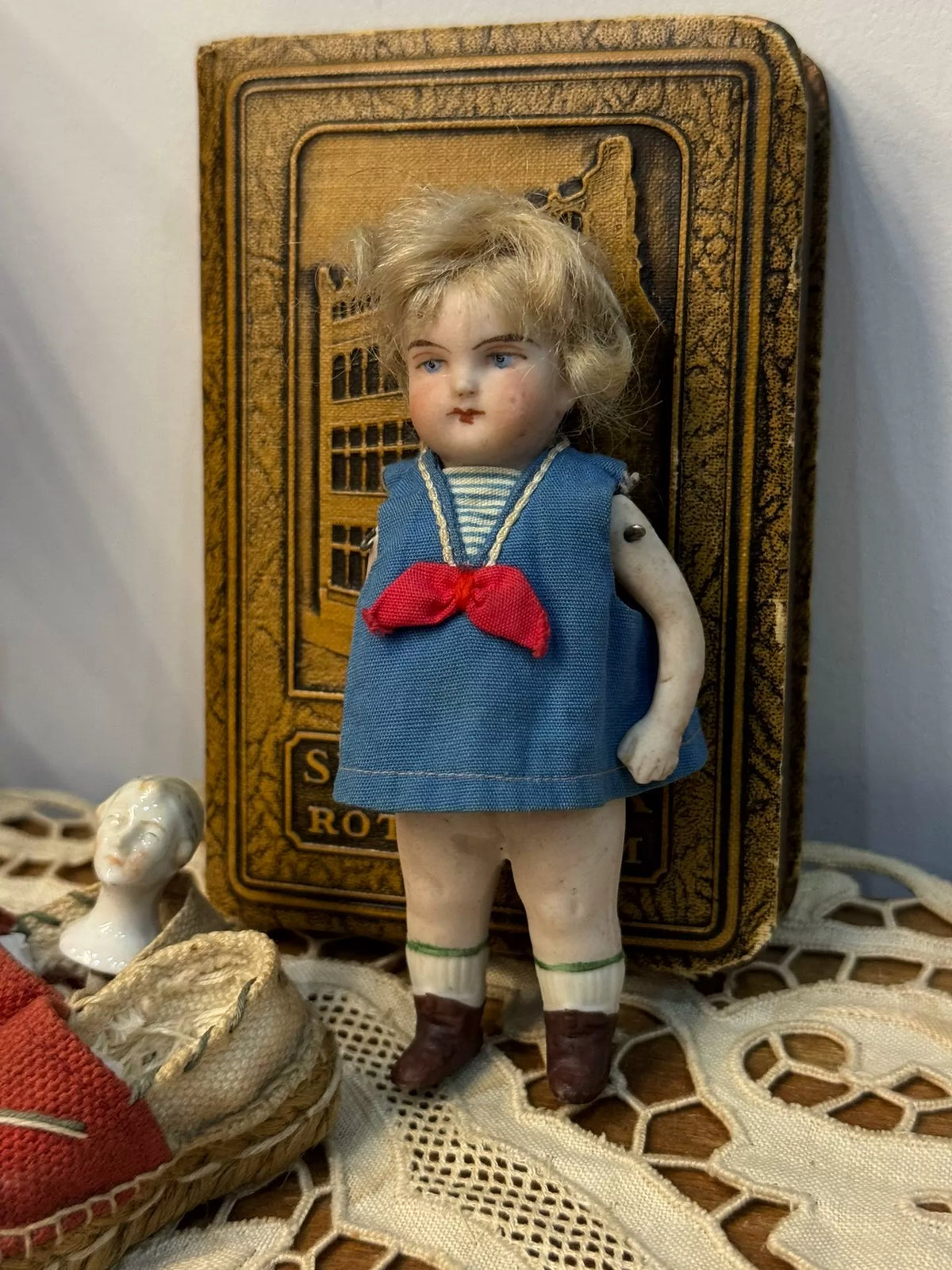260926-toy-64 German Antique Dolls