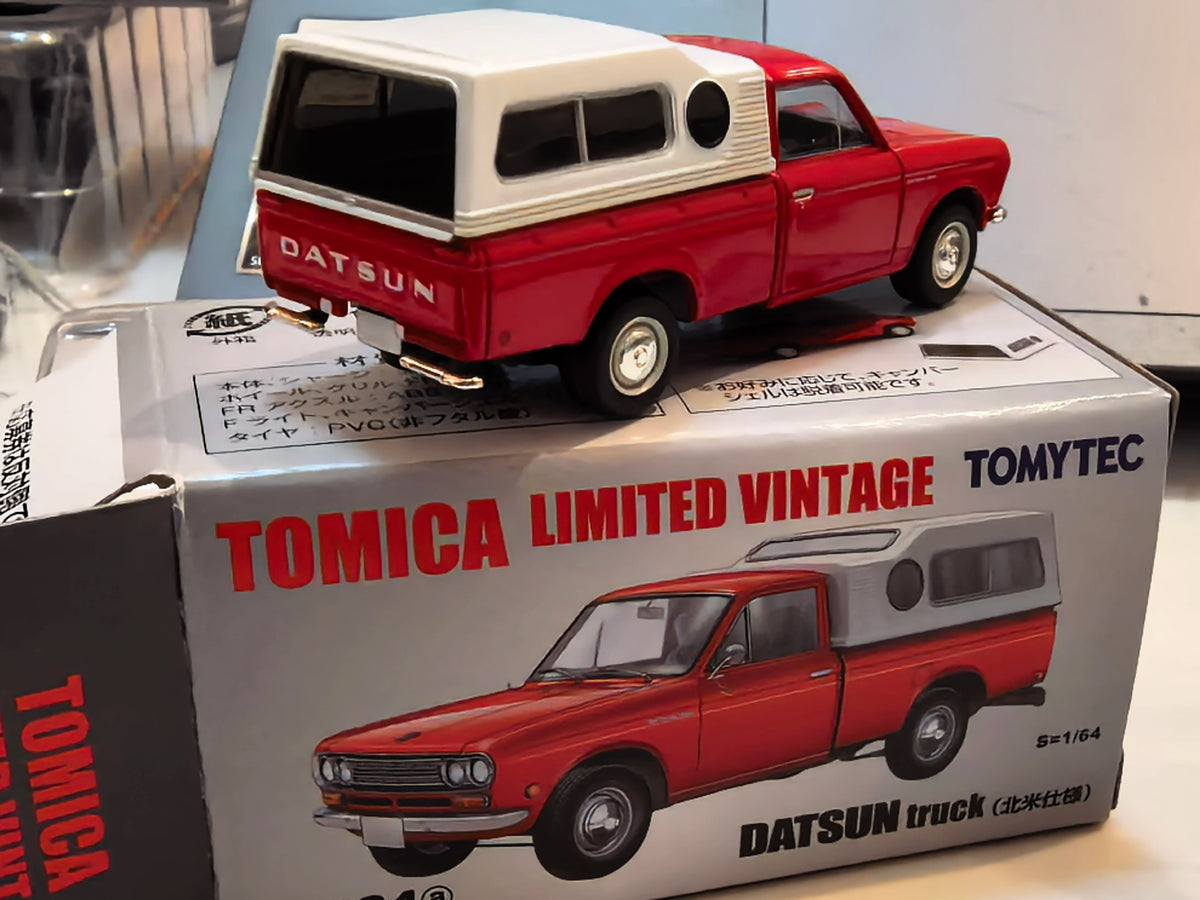 250926-toy-7 Tomica Limited Vintage tomy TLV LV-194a Japanese version 1/64 datsun truck