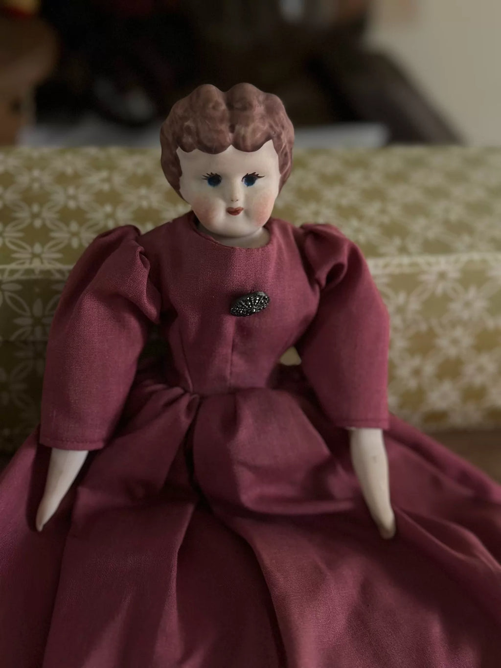 040926-doll-254 German porcelain head doll china doll replica