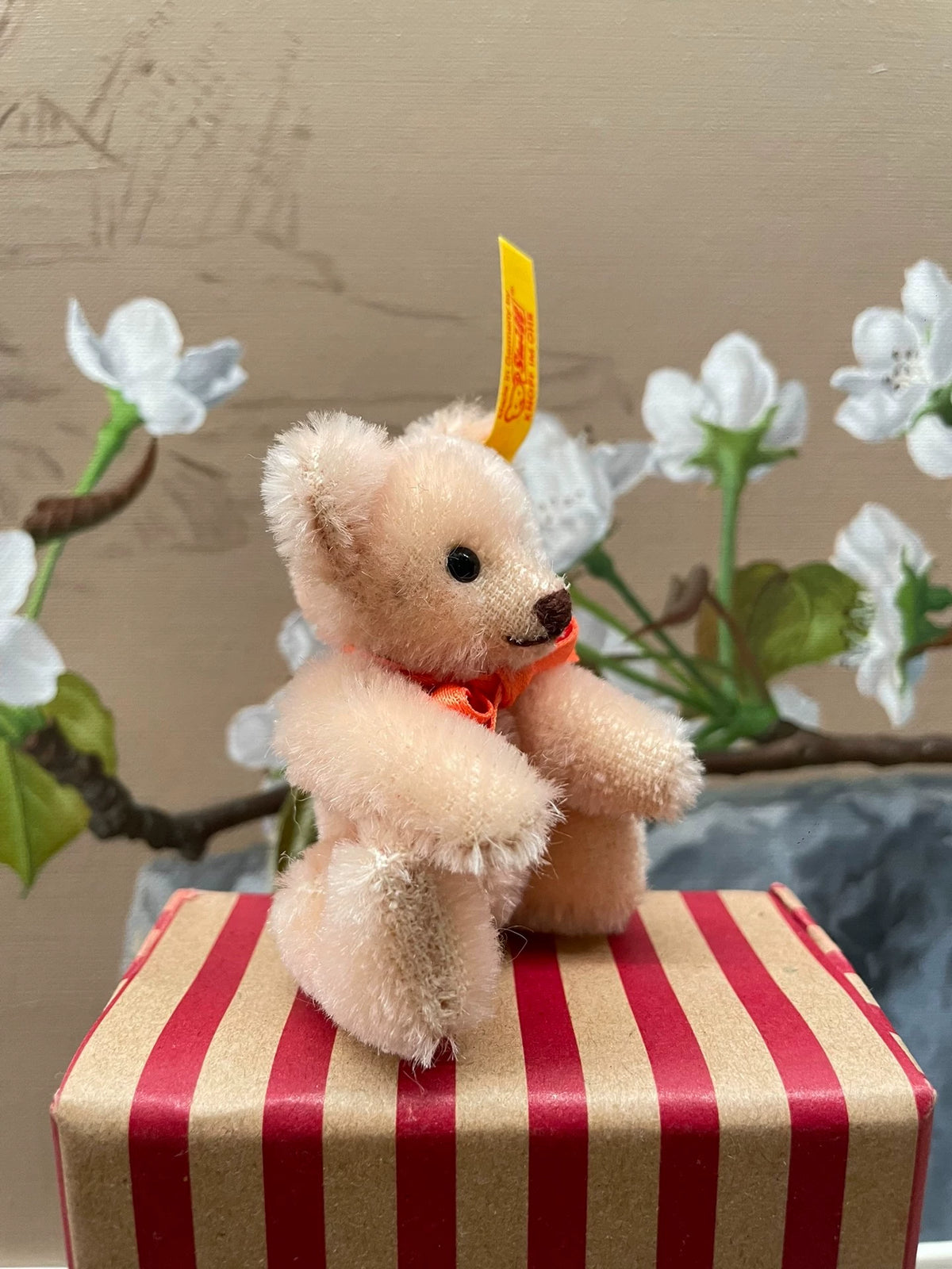 260926-toy-12 Steiff teddy bear classic mini pale pink