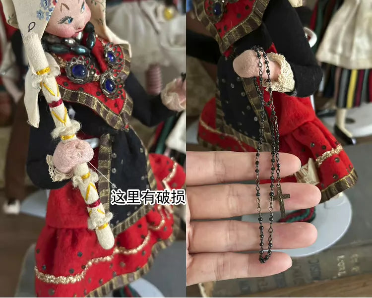 040926-doll-70 Spanish Klumpe Colompe Doll Felt Drawing Eye Doll