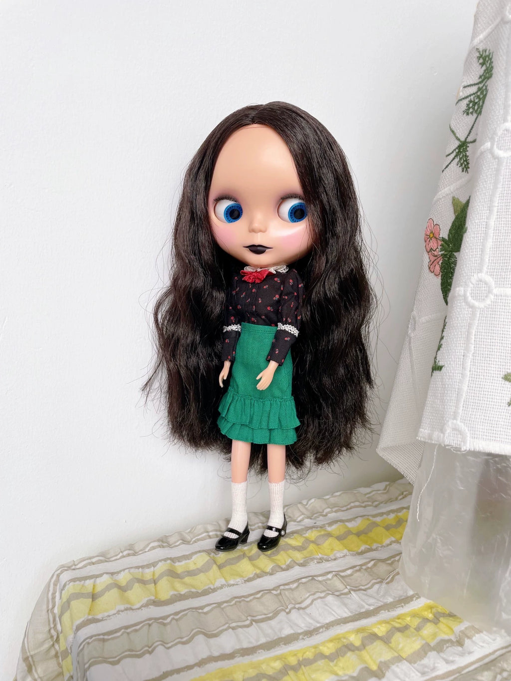 081026-toy-4 Blythe makeover bl dash barco parco mondrian hollywood doll cloth ebl cherry