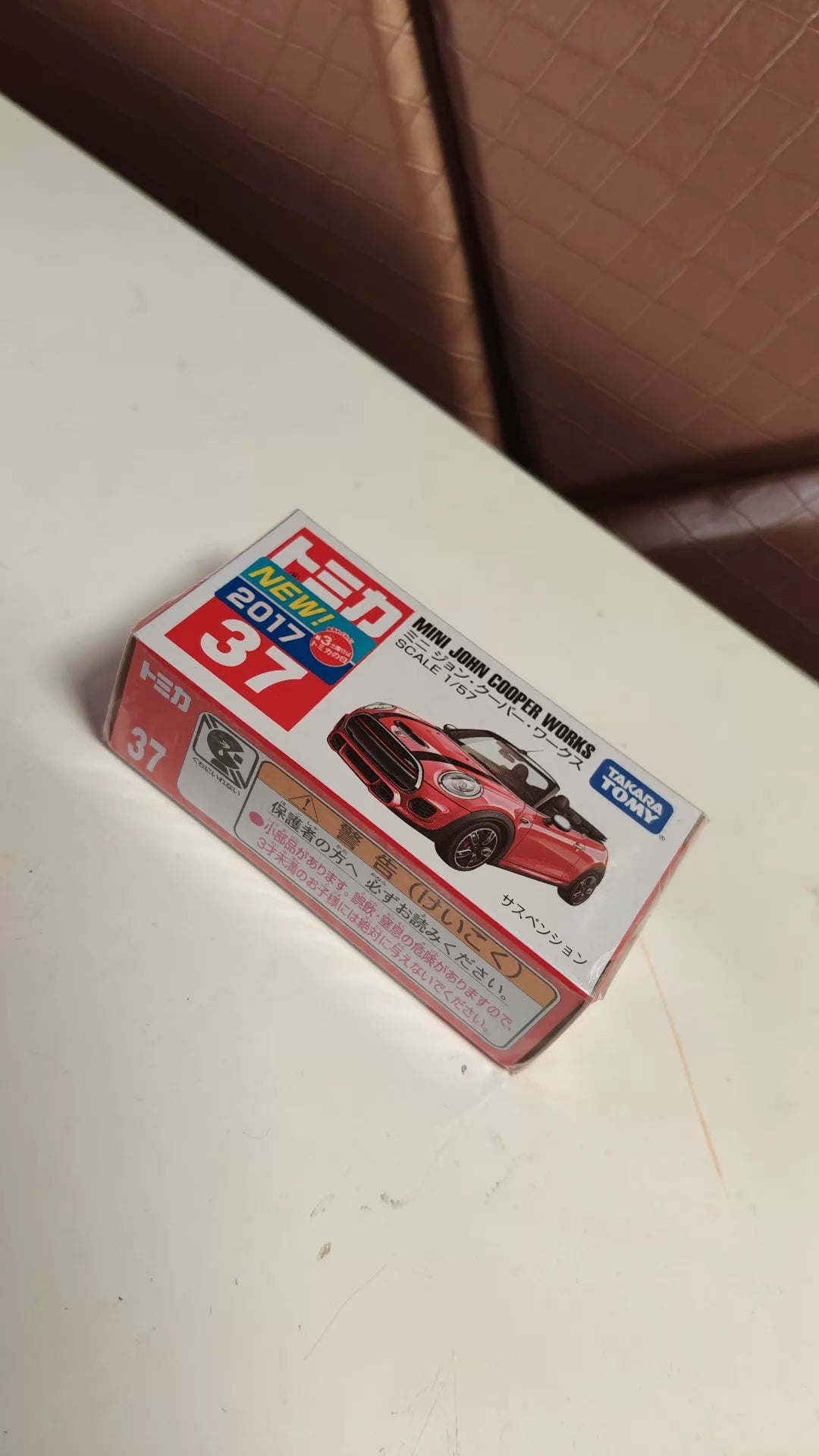 150926-toy-18 Tomica out-of-print red and white box new car sticker No. 37 mini John Cooper works