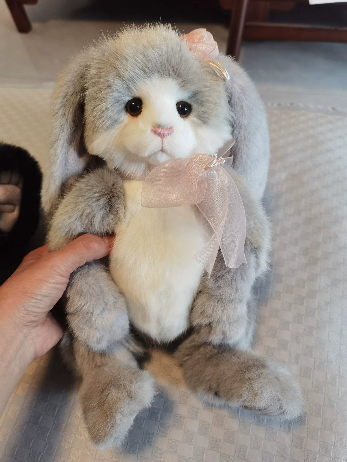260926-toy-33 Charlie Bears Charlie Bear bunny sitting 29cm tall very cute and exquisite only stor New