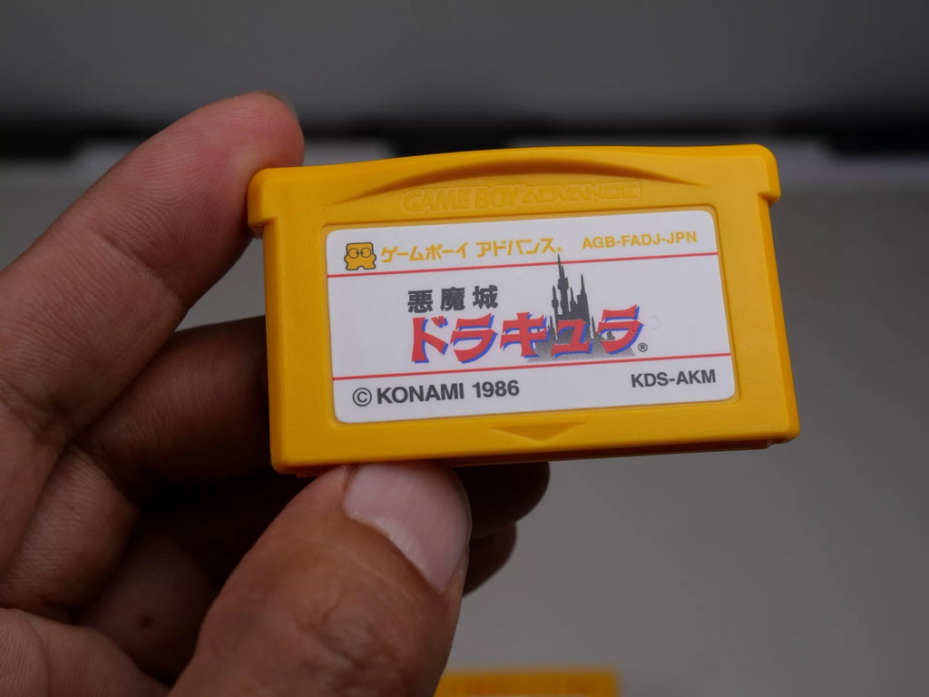 120926-toy-4 GBA games, fc mini series of Demon City, red and white classic genuine cartridges, rare. The color is as shown in the picture, the box is full, the medieval products are beautiful, the cassette function is normal, and the shipping is free.