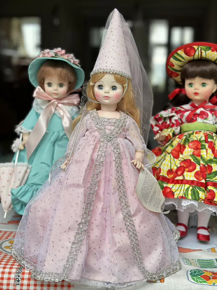 040926-doll-174 Madame Alexander 14