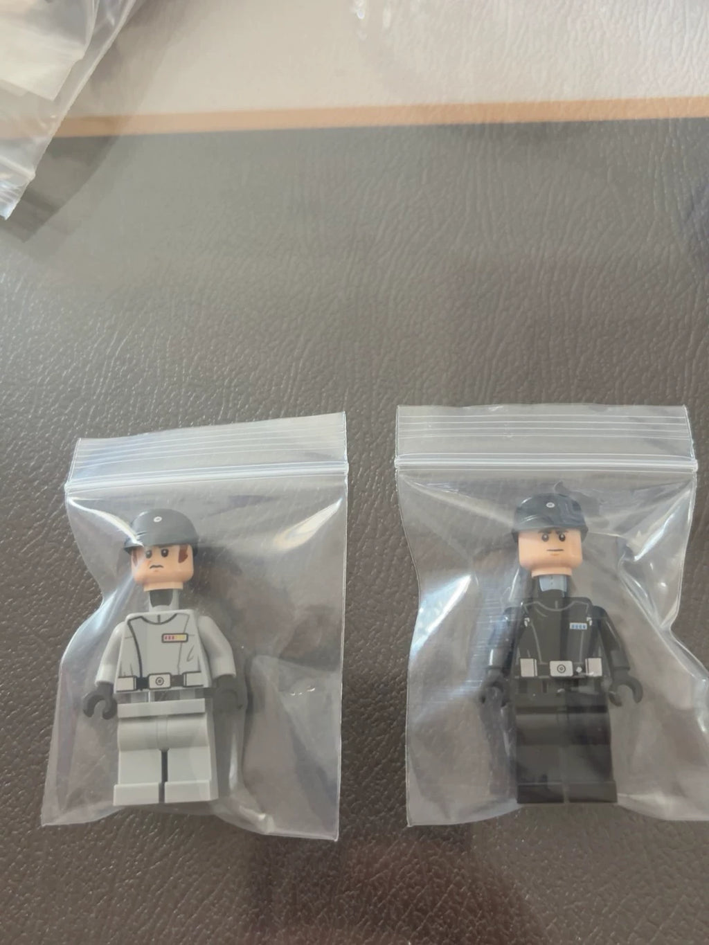 031026-toy-18 LEGO Star Wars minifigures