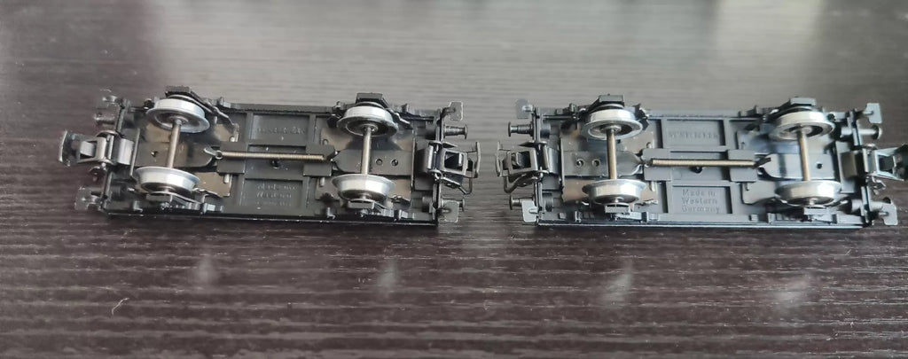 051026-toy-3 HO rail 1/87 scale Marklin double flat car load AC wheel all-metal Mar No Box
