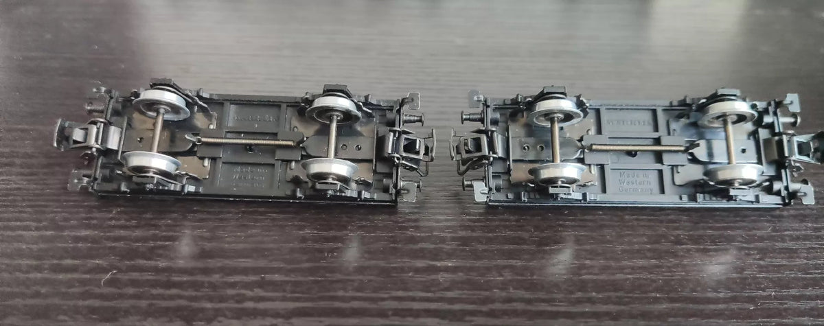 051026-toy-3 HO rail 1/87 scale Marklin double flat car load AC wheel all-metal Mar No Box