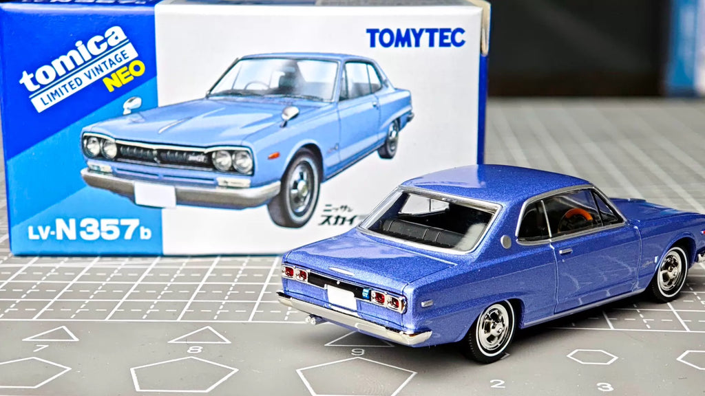 210926-toy-11 Tomica Limited Vintage Neo LV-N357b Nissan Skyline 2000GT Hardtop 1971 1/64