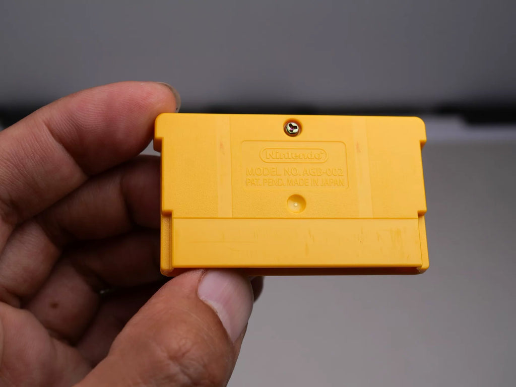 120926-toy-4 GBA games, fc mini series of Demon City, red and white classic genuine cartridges, rare. The color is as shown in the picture, the box is full, the medieval products are beautiful, the cassette function is normal, and the shipping is free.