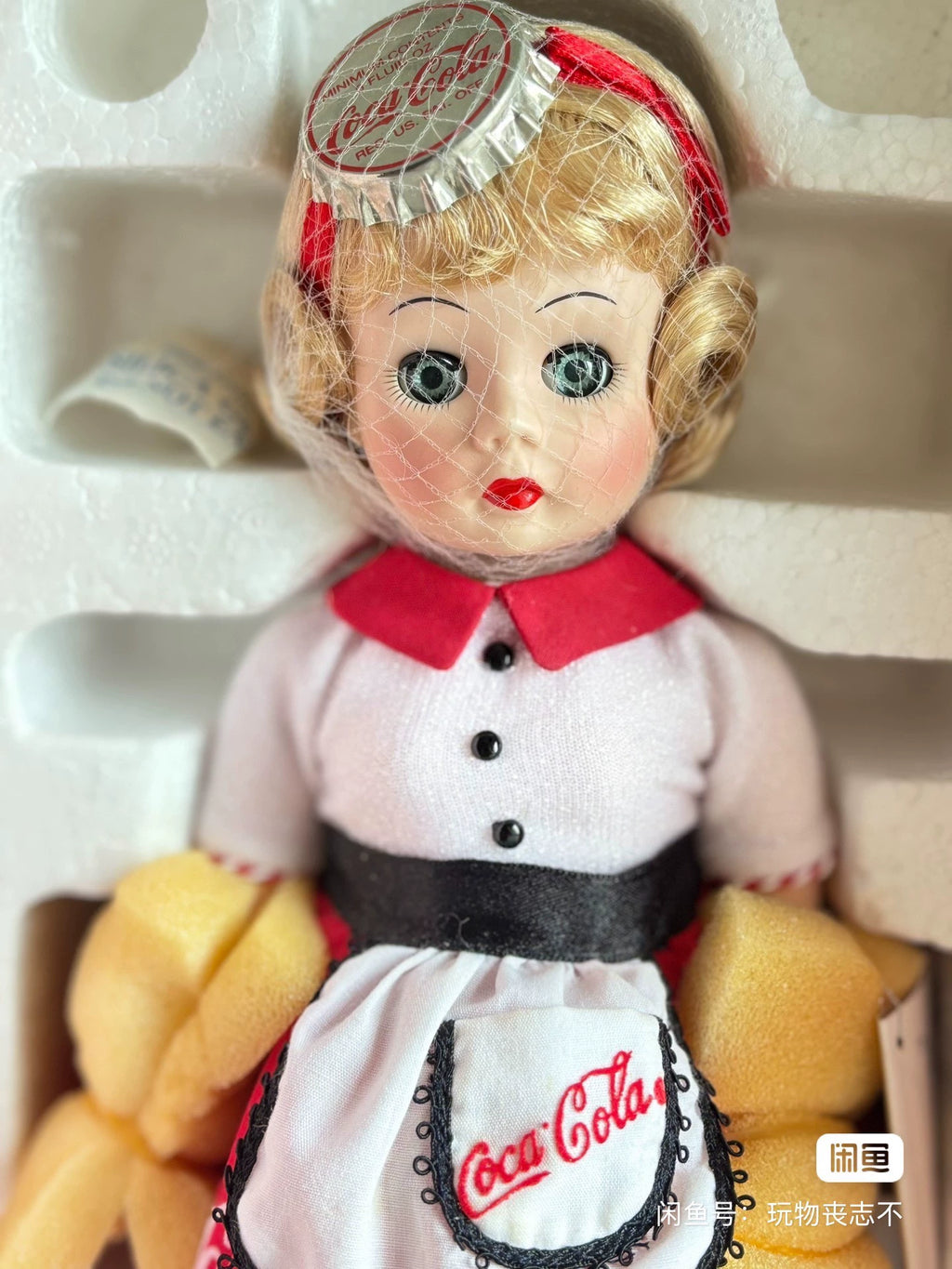 260926-toy-63 Coca-Cola full ceramic porcelain doll madame Alexander