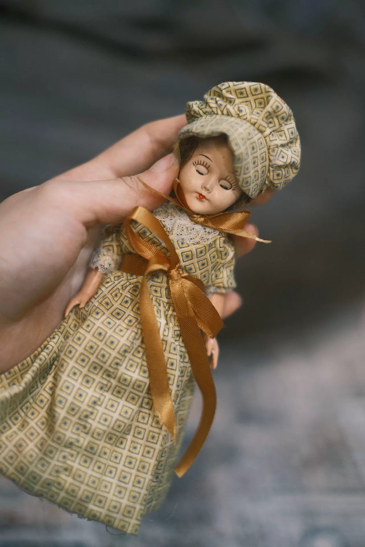 200926-toy-83 Blythe 古董娃娃赛璐璐 德国 中古 Vintage西洋摆件 借浓汤全瓷 抱娃 小斜眼 林巴赫 肯斯特 冻查理