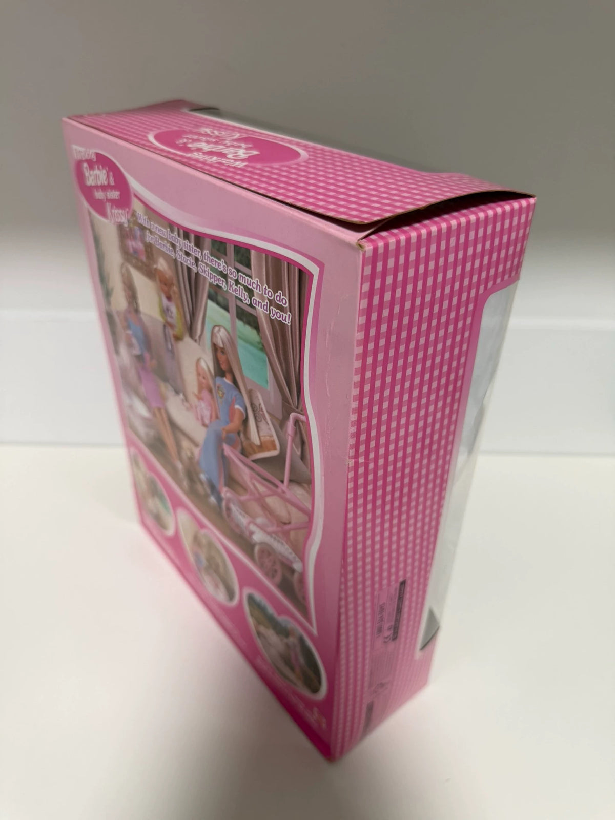 180926-toy-5 Barbie Walking Out of Print Collection Krissy