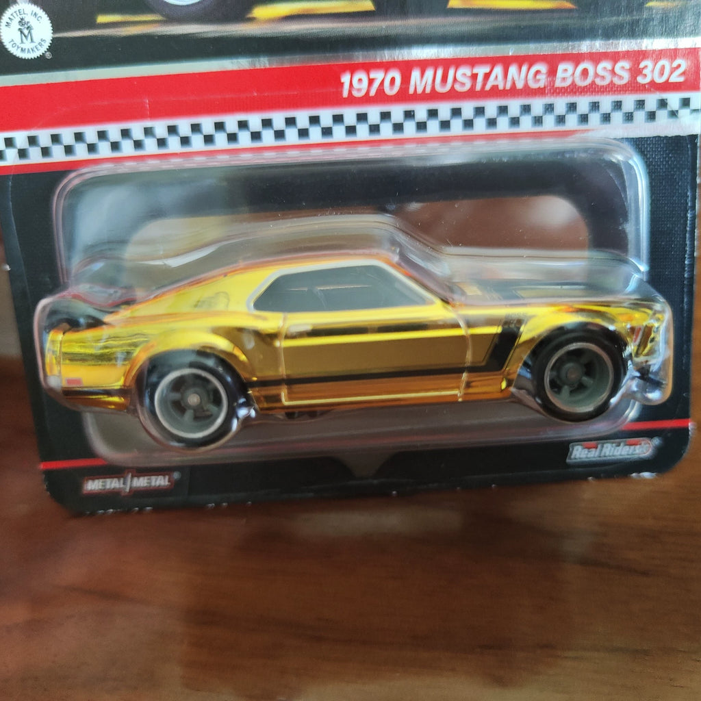 300926-toy-37 Hot Wheels RLC Ford Mustang BOSS302 1/64 Electroplated Gold