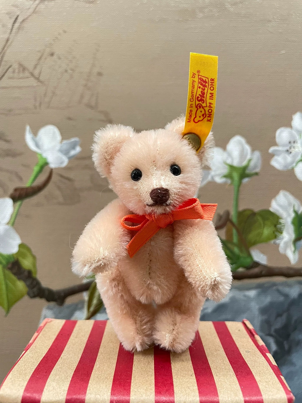 260926-toy-12 Steiff teddy bear classic mini pale pink