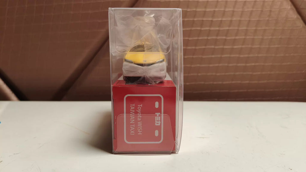 150926-toy-7 TOMECA Tomica tem Exhibition Special Note Limited Toyota Taiwan taxi Toyota wish Taiwan taxi