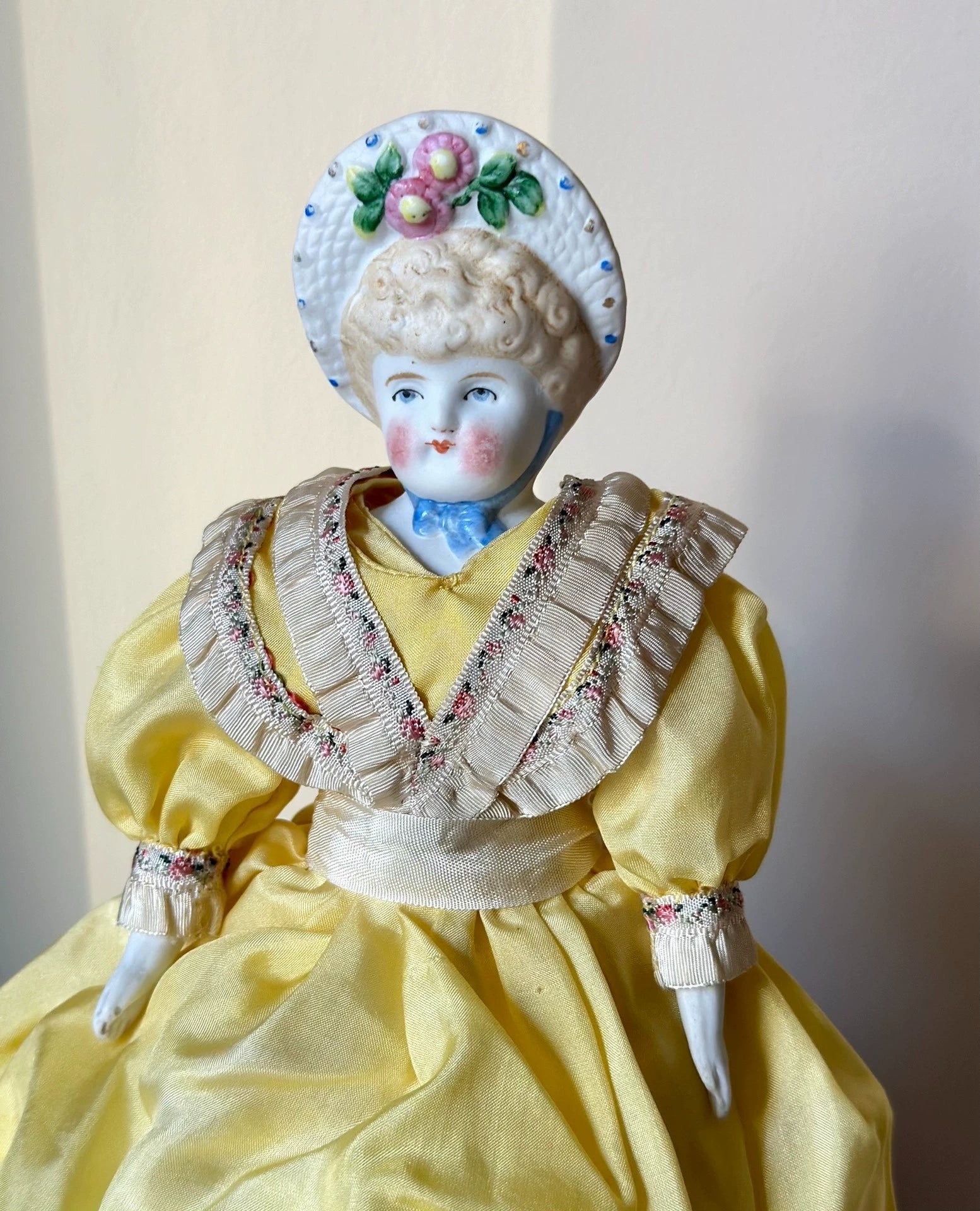 040926-doll-2 Antique German Porcelain Head Doll China Doll Blonde Parian Plain Porcelain Doll