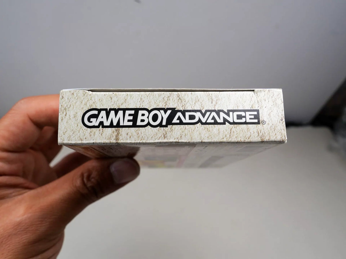 GBA game, silent relics, Four Berserker Era, original genuine, rare cards, coloring as shown in the picture, the box is full, the box has some damage, the cassette function is normal, and the transparent protective box is delivered free of charge.