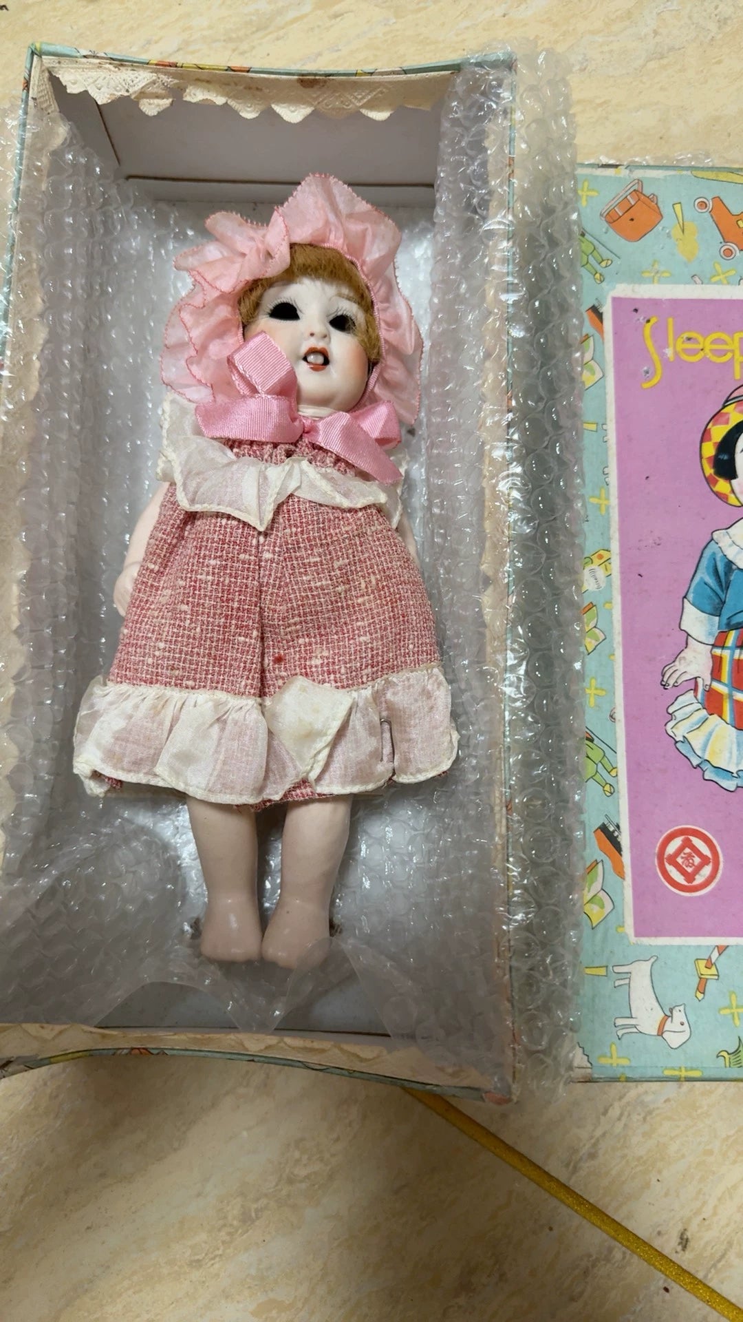 260926-toy-57 Thick soup doll eyes fall into the inside will repair careless pat