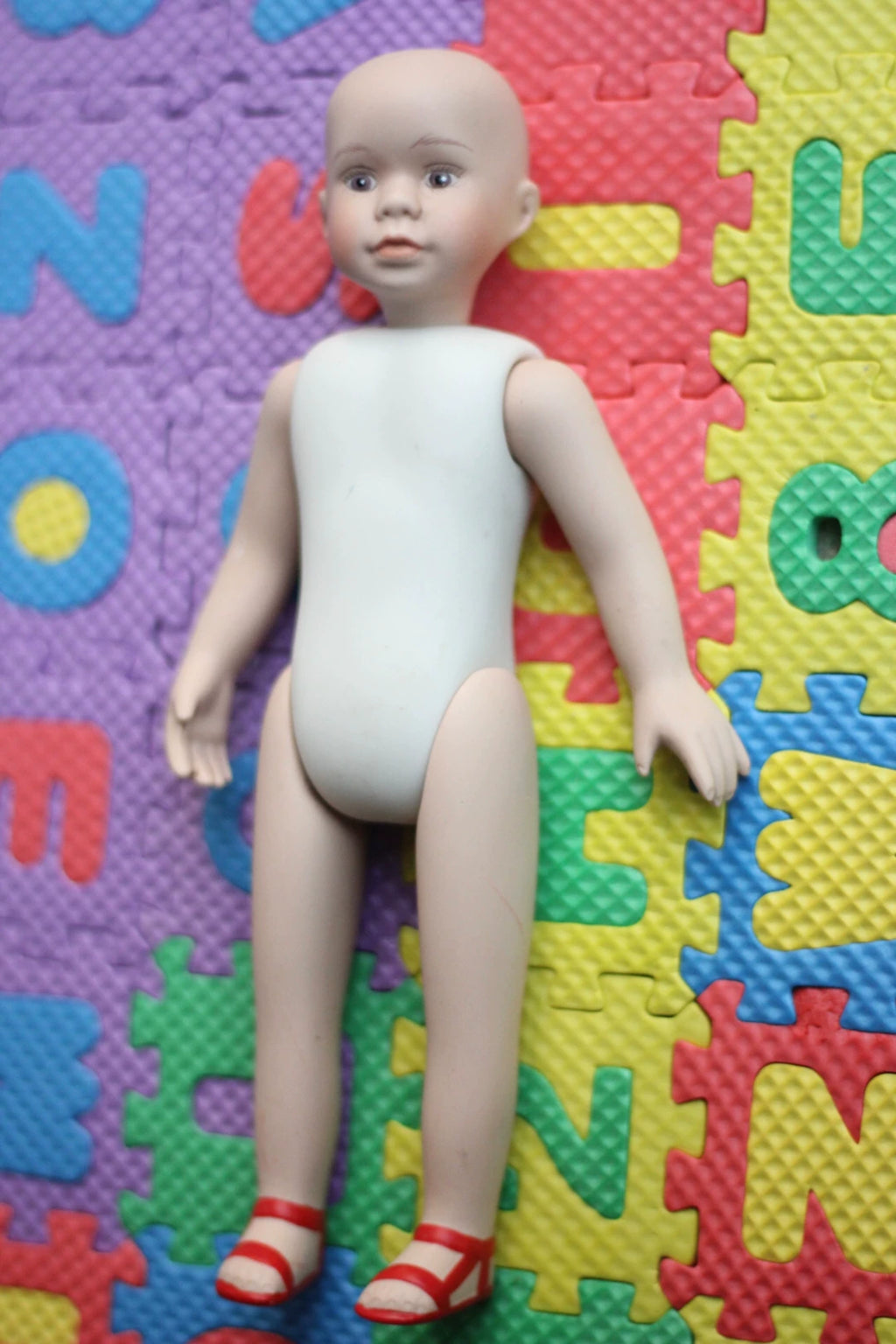 300926-toy-54 Porcelain doll antique full head and feet movable height 23 cm 2 eye c