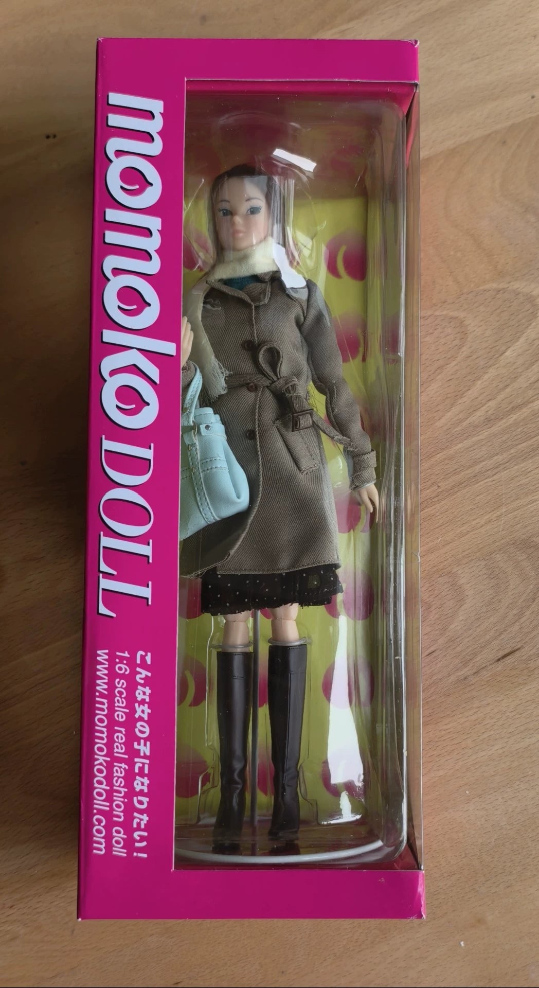 051026-toy-7 momoko corner sugar is brand and has not been released peach doll the New