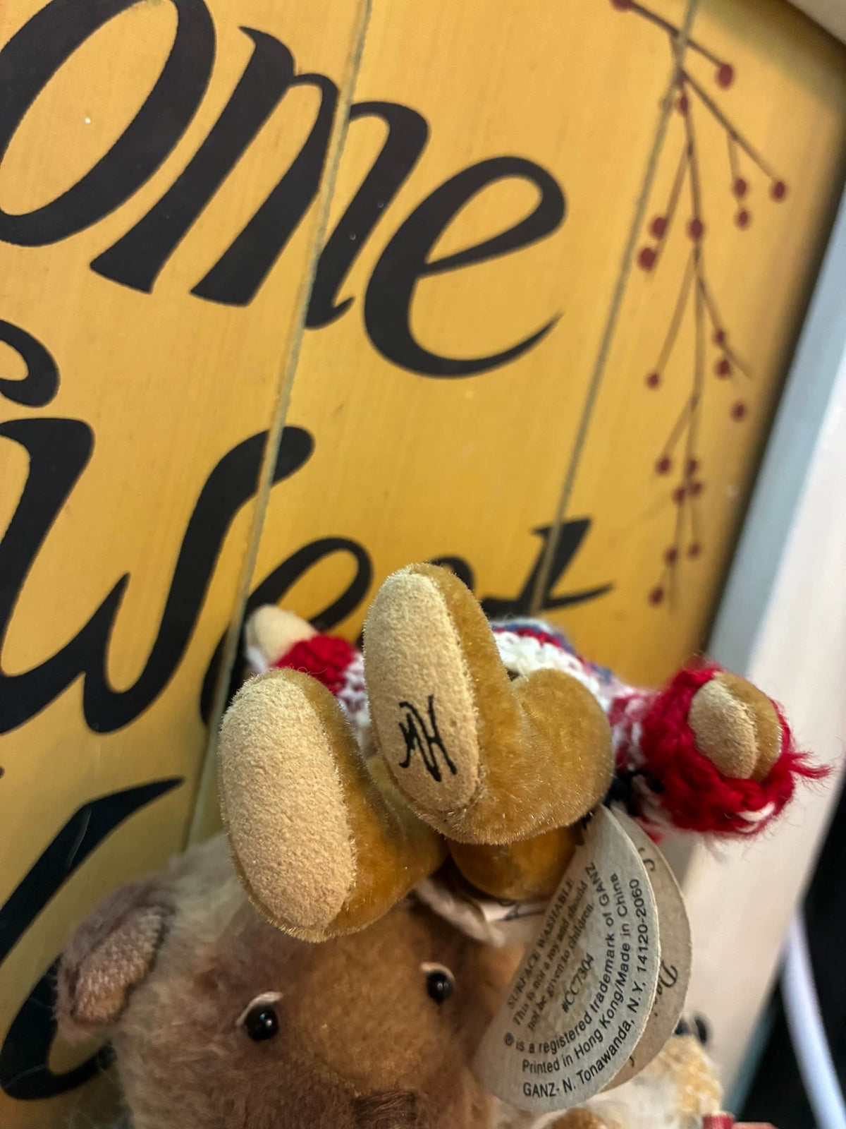 210926-toy-41 ganz artist bear