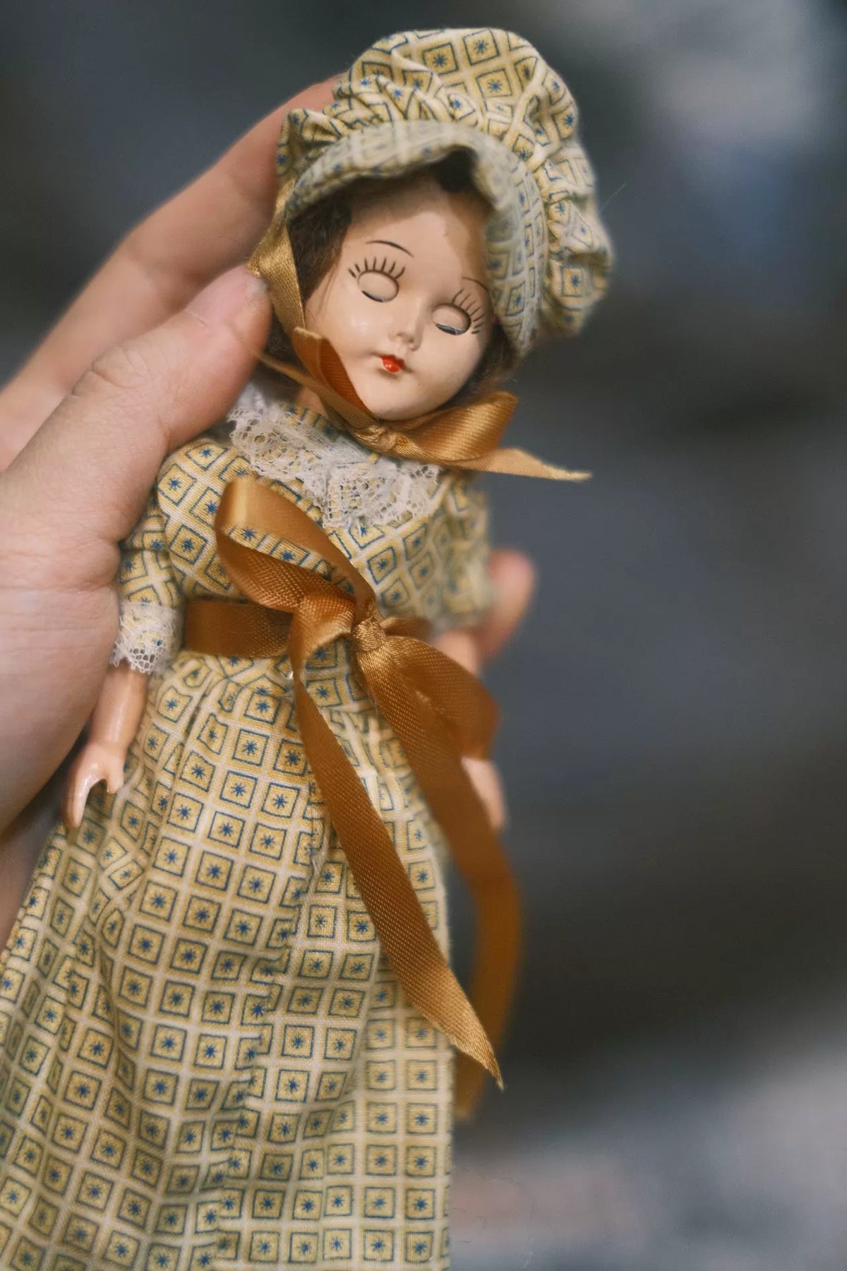 200926-toy-83 Blythe 古董娃娃赛璐璐 德国 中古 Vintage西洋摆件 借浓汤全瓷 抱娃 小斜眼 林巴赫 肯斯特 冻查理