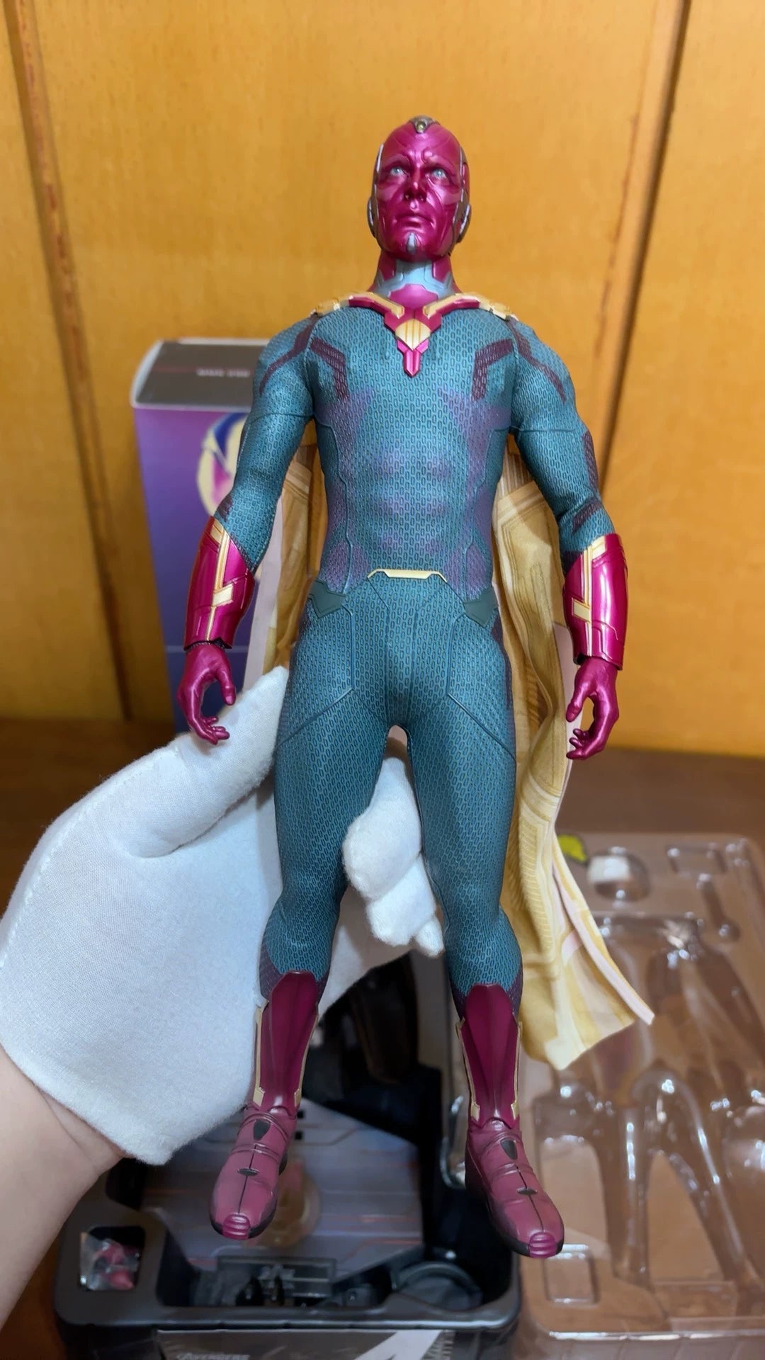 161026-toy-16 hottoys Vision 1.0 MMS296 1/6 scale action figure